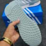 Tubular Shadow - Image 3