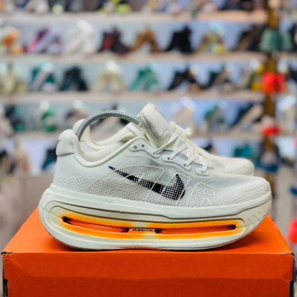 Nike Vomoro Premium White Red