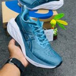 Asics Novablast Blue