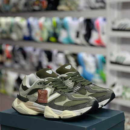 New Balance 9060 Olive