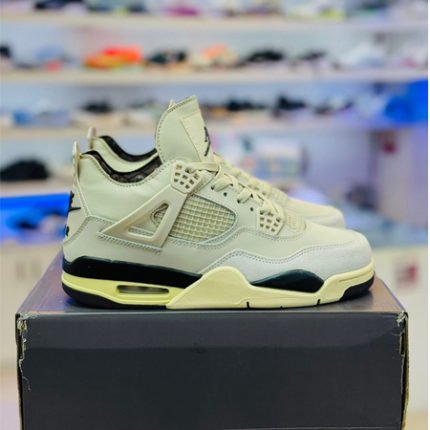 Jordan 4 A Ma Maniare