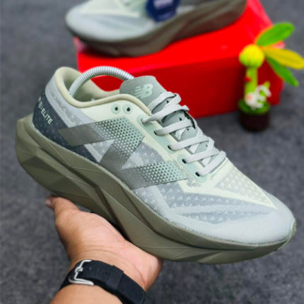 New Balance Rebel 4 Olive