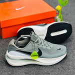 Nike Revolution 8 Mint - Image 2