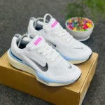 Nike Invansible Run 4 Triple White - Image 2