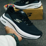 Skechers Go Run Black
