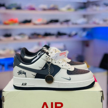 Air Force 1 Stussy Triple Shoosh